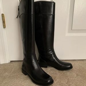Nine West black boots…..NWT
